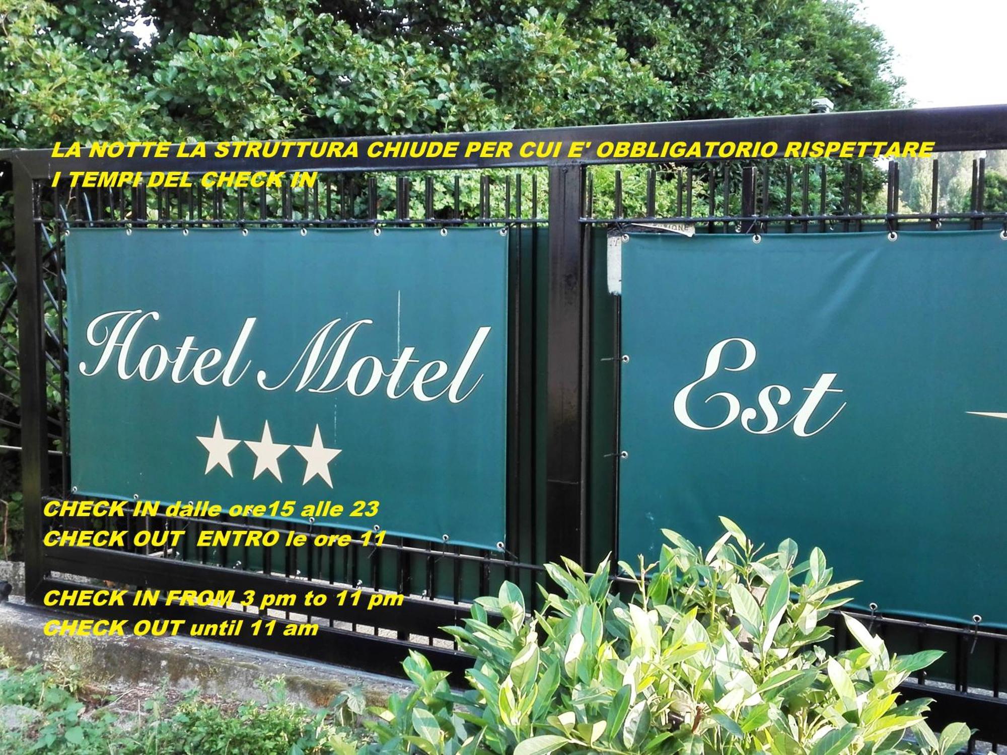 Hotel Motel Est Peschiera Borromeo Exterior photo